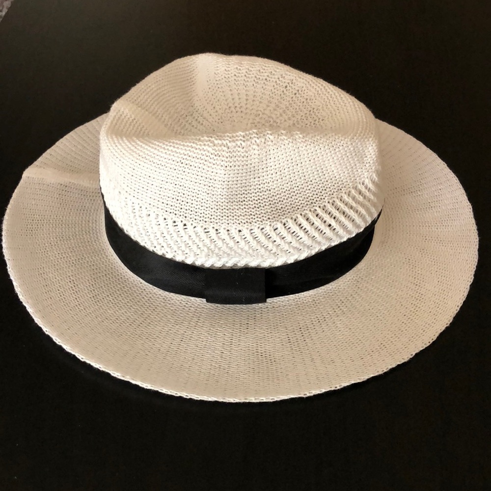 Hat - Picture 2 of 3